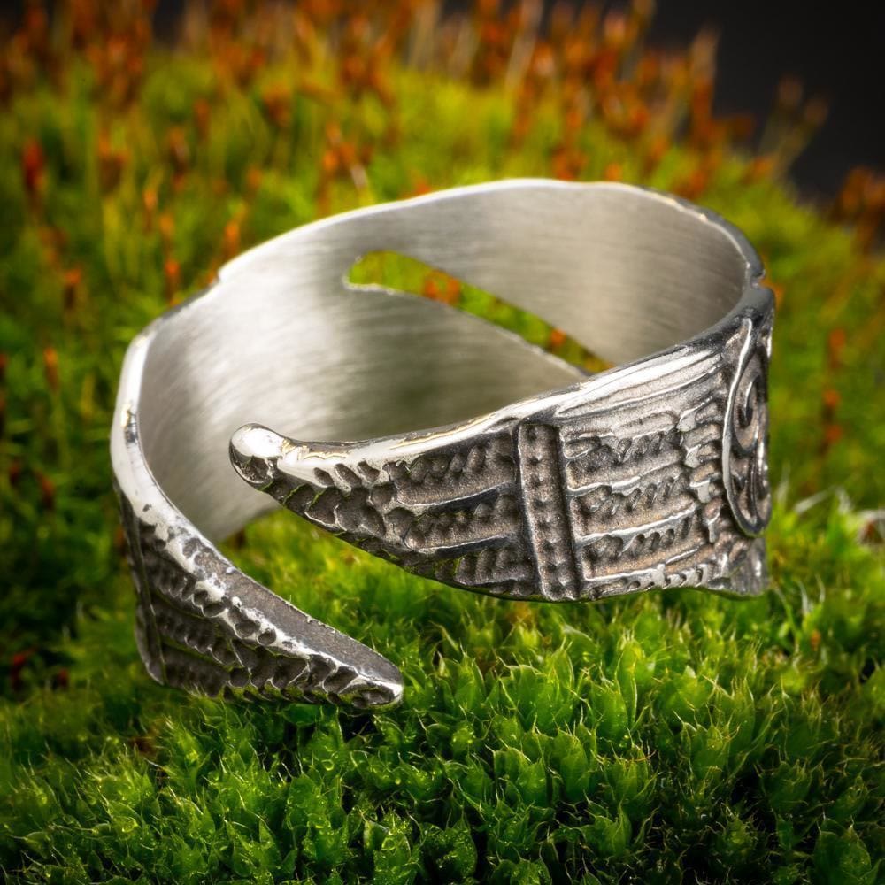 Vintage Nordic Raven Adjustable Ring