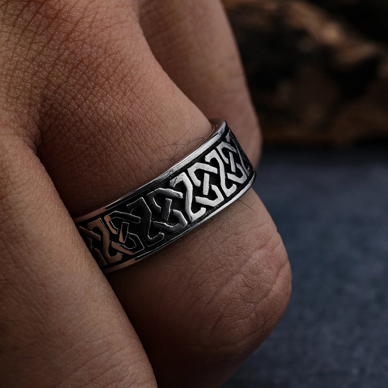 Classic Celtics Spiral Knot Nordic Ring