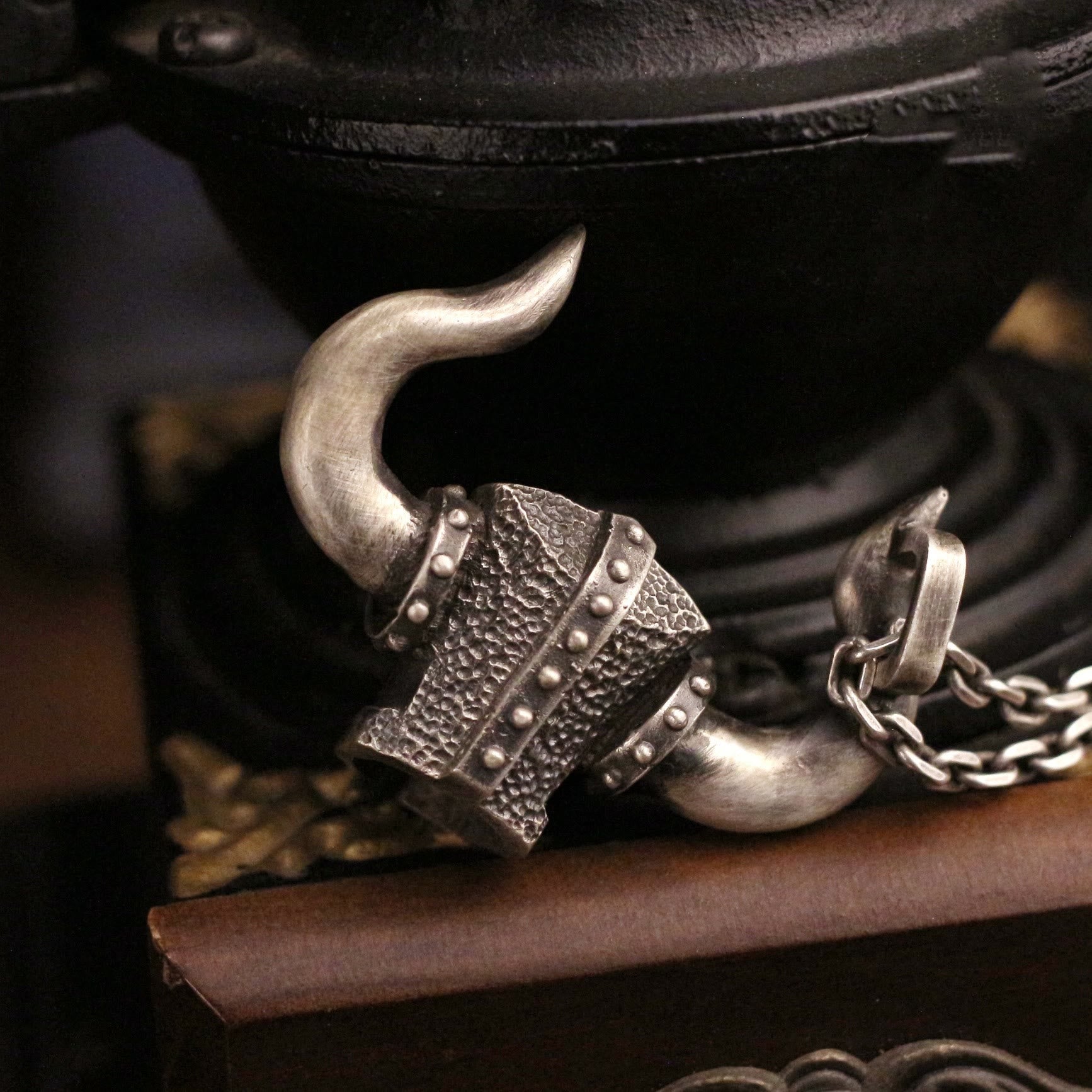 Retro Crusader Horned Heavy Helmet Necklace