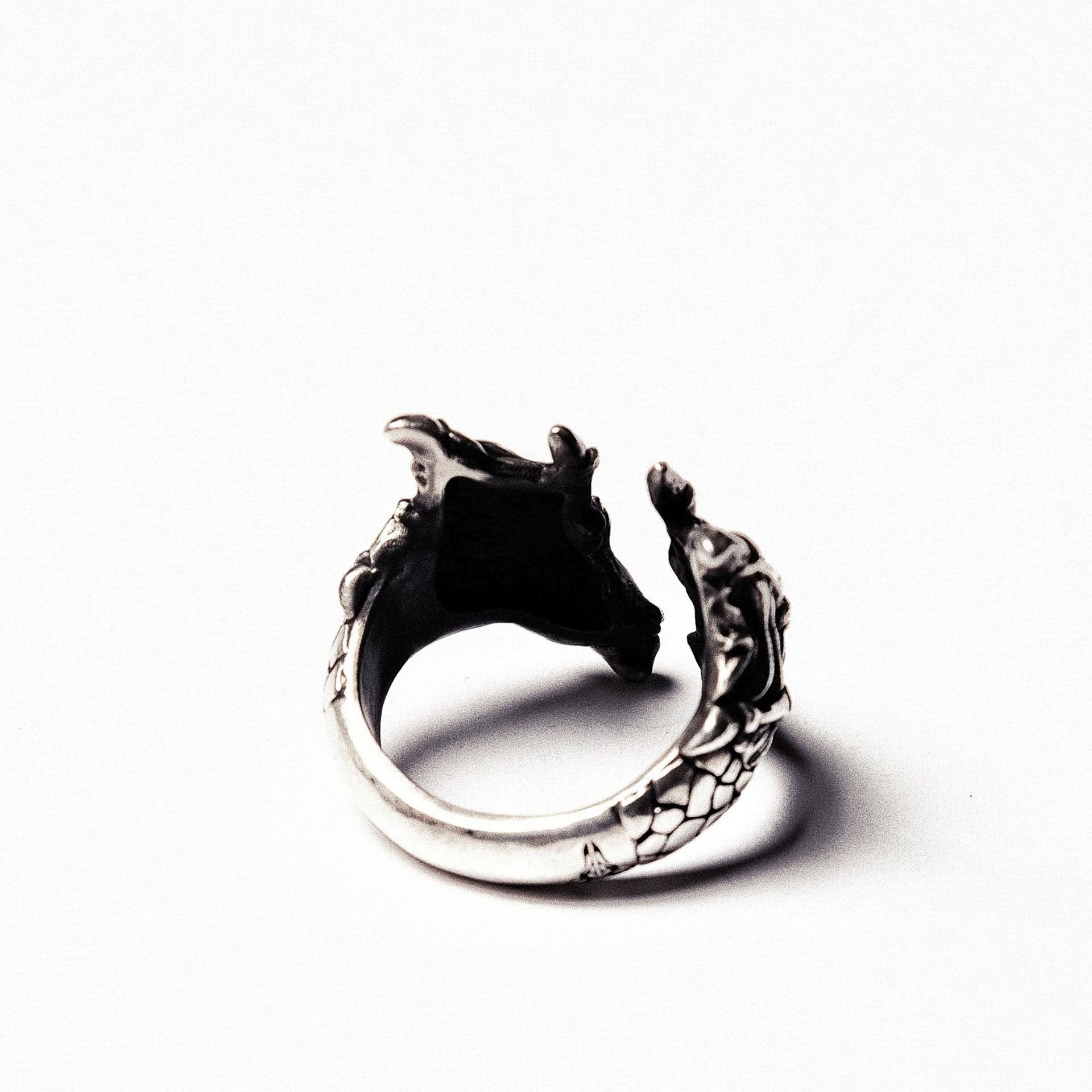 Retro Dragon Carved Dragon Scale Ring