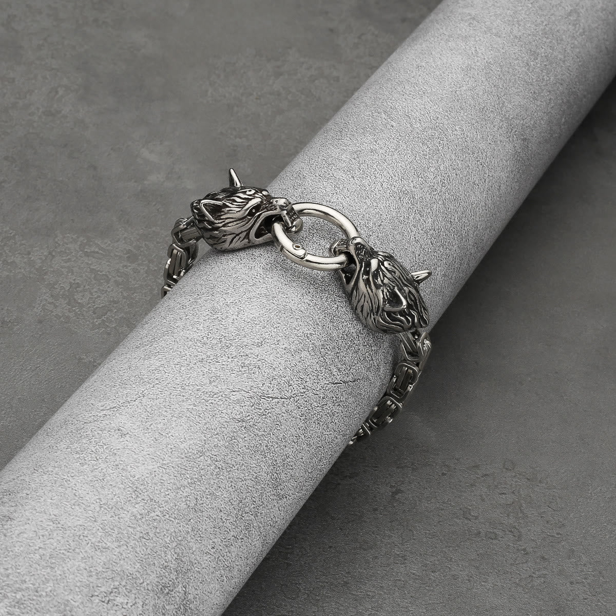 Vintage Viking Mjolnir With Wolves Necklace & Bracelet