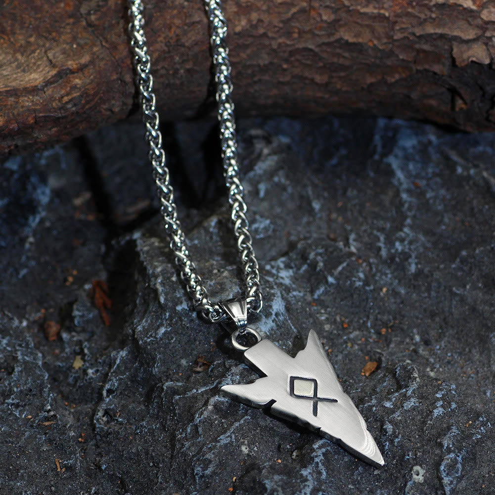 Odin's Guidance: Valknut And Gungnir With Othala Rune Necklace
