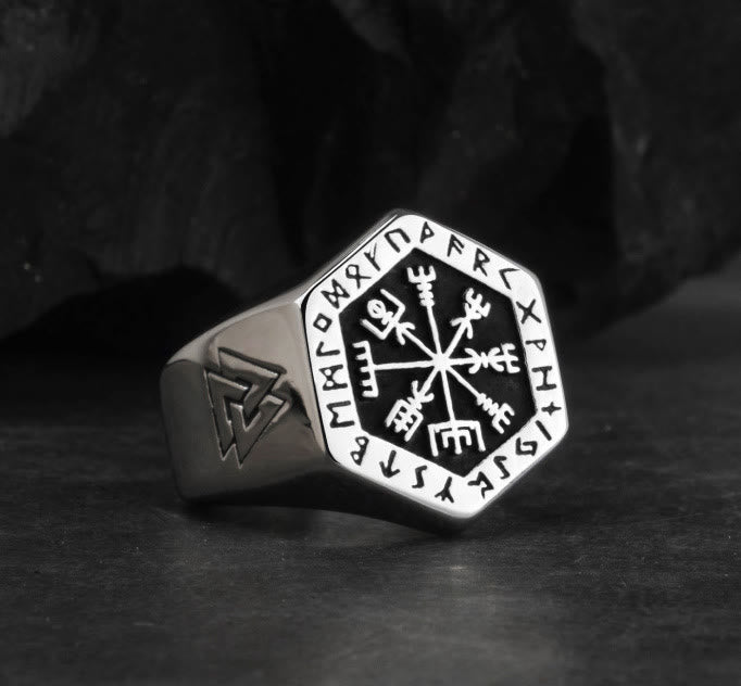 Vegvisir with Valknut Nordic Ring