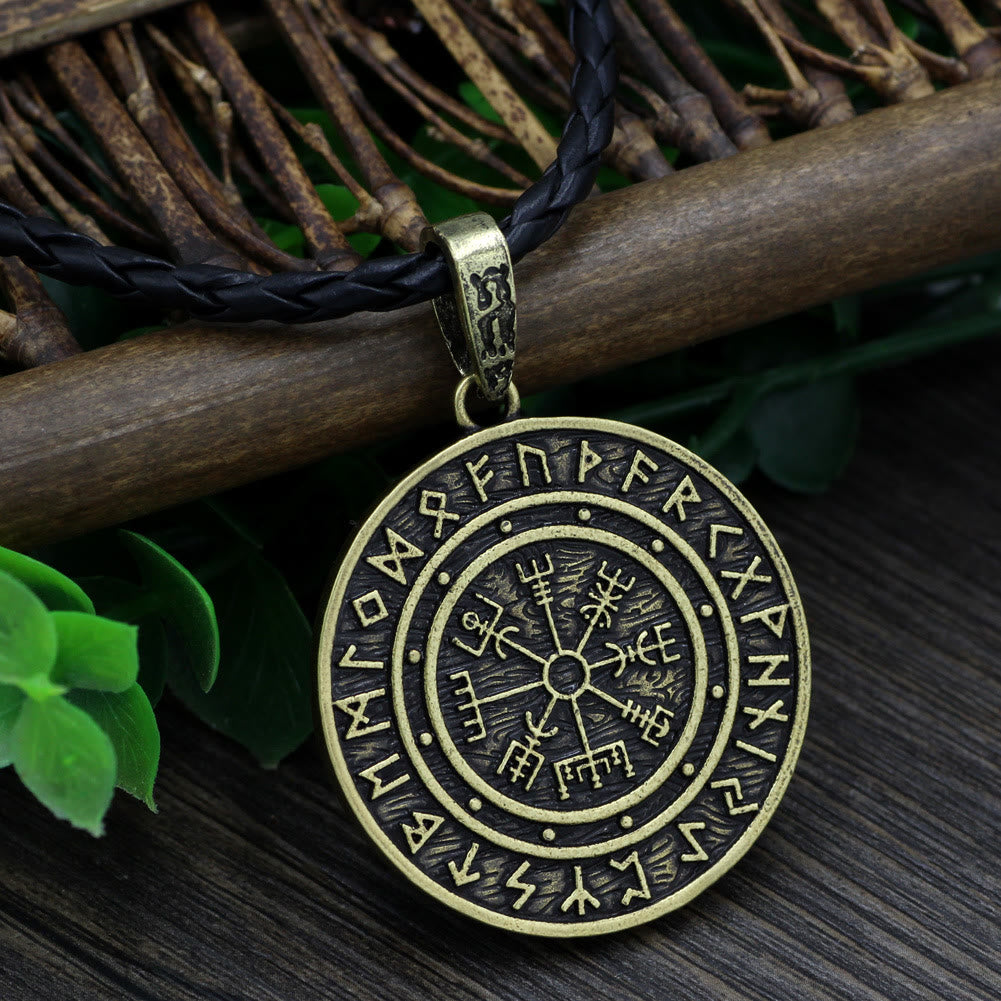 Vegvisir Rune Round Necklace