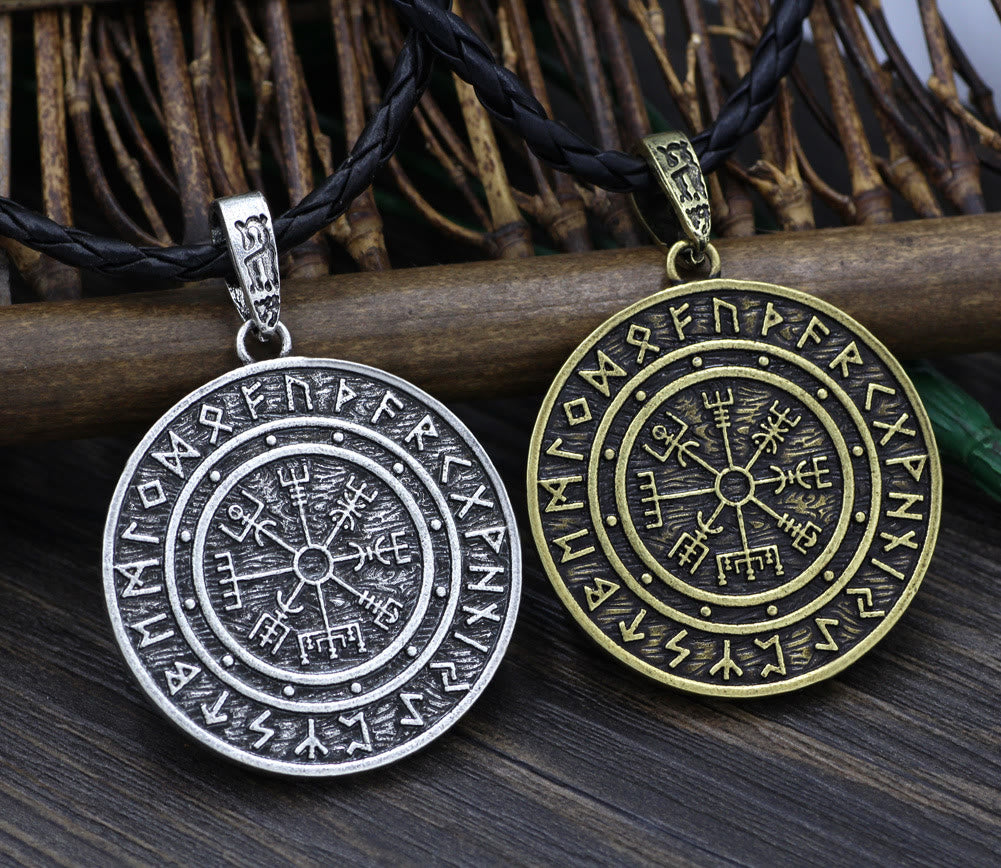 Vegvisir Rune Round Necklace