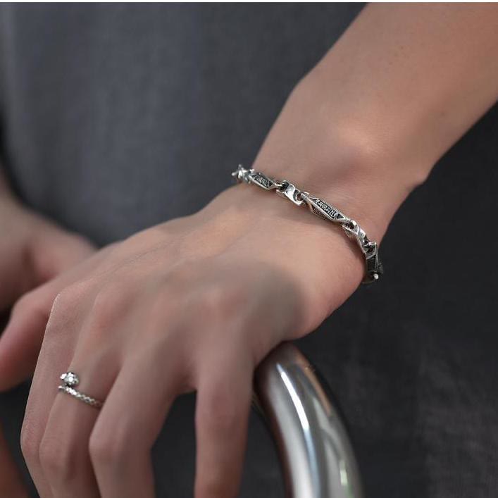 Vintage Mobius Twisted Bracelet