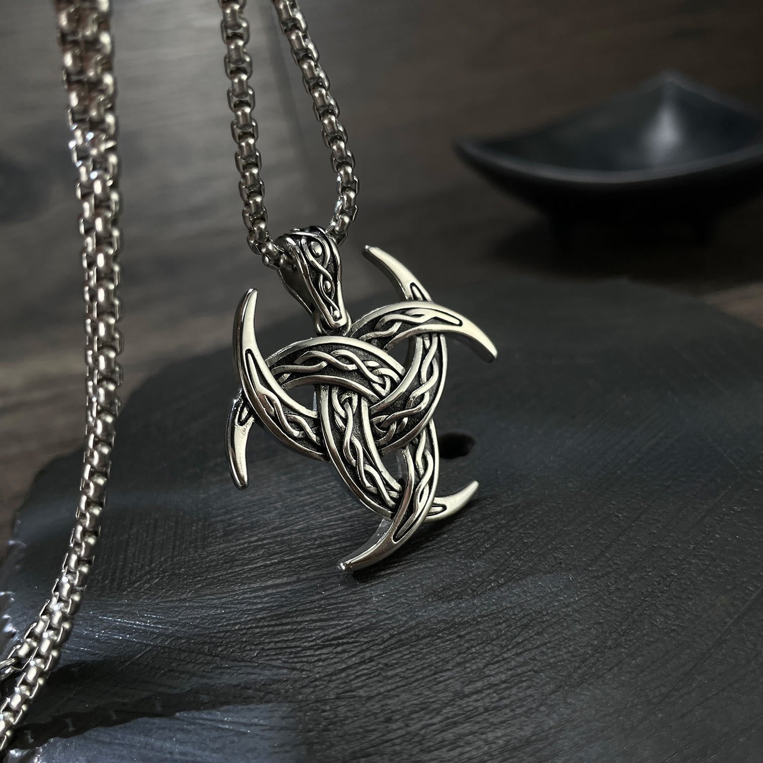 Triple Horn Of Odin Celtic Knot Necklace