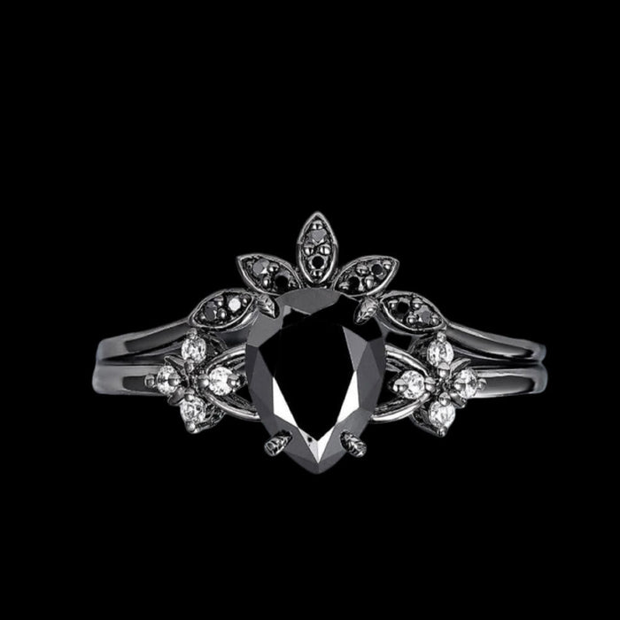 Black Onyx Tear Crown Ring Set