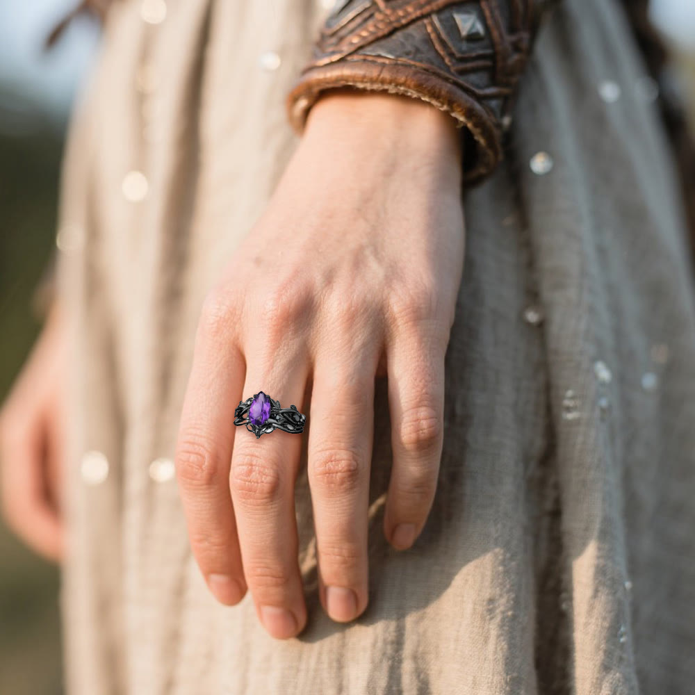 Drop Of Yggdrasil Two Piece Ring Set