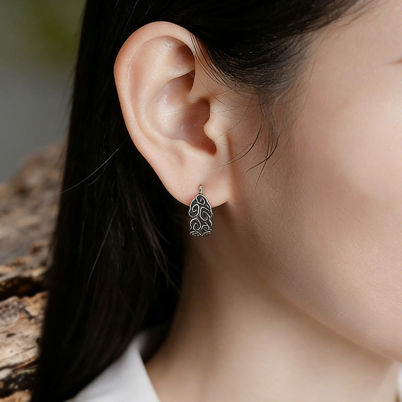 Carved Cloud Texture Vintage Style Earrings