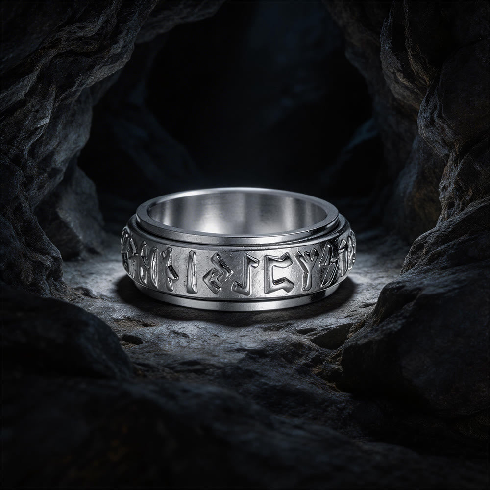 Classic Norse Rune Spinnner Ring