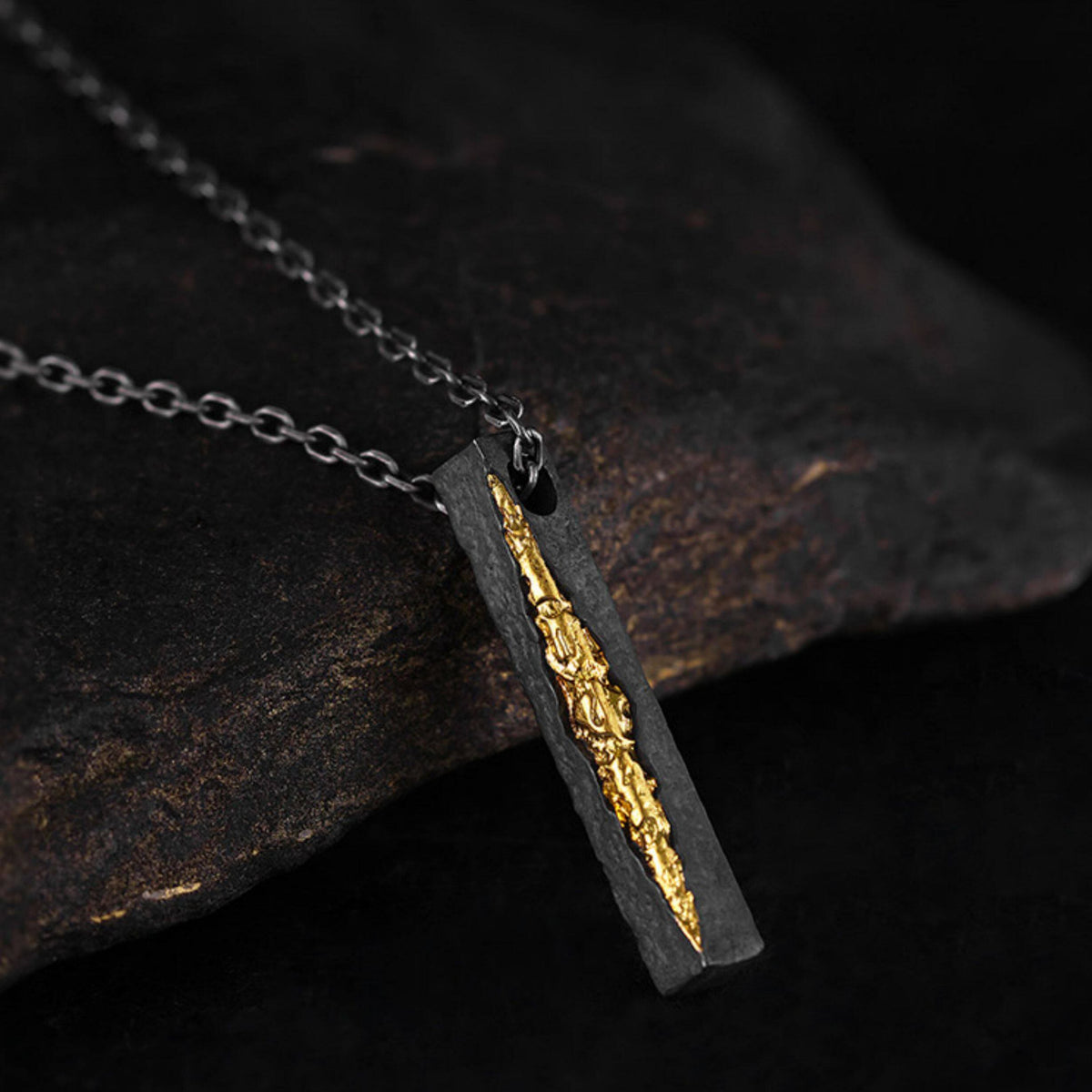 Handcrafted 999 Silver Slab Crack Gold Necklace