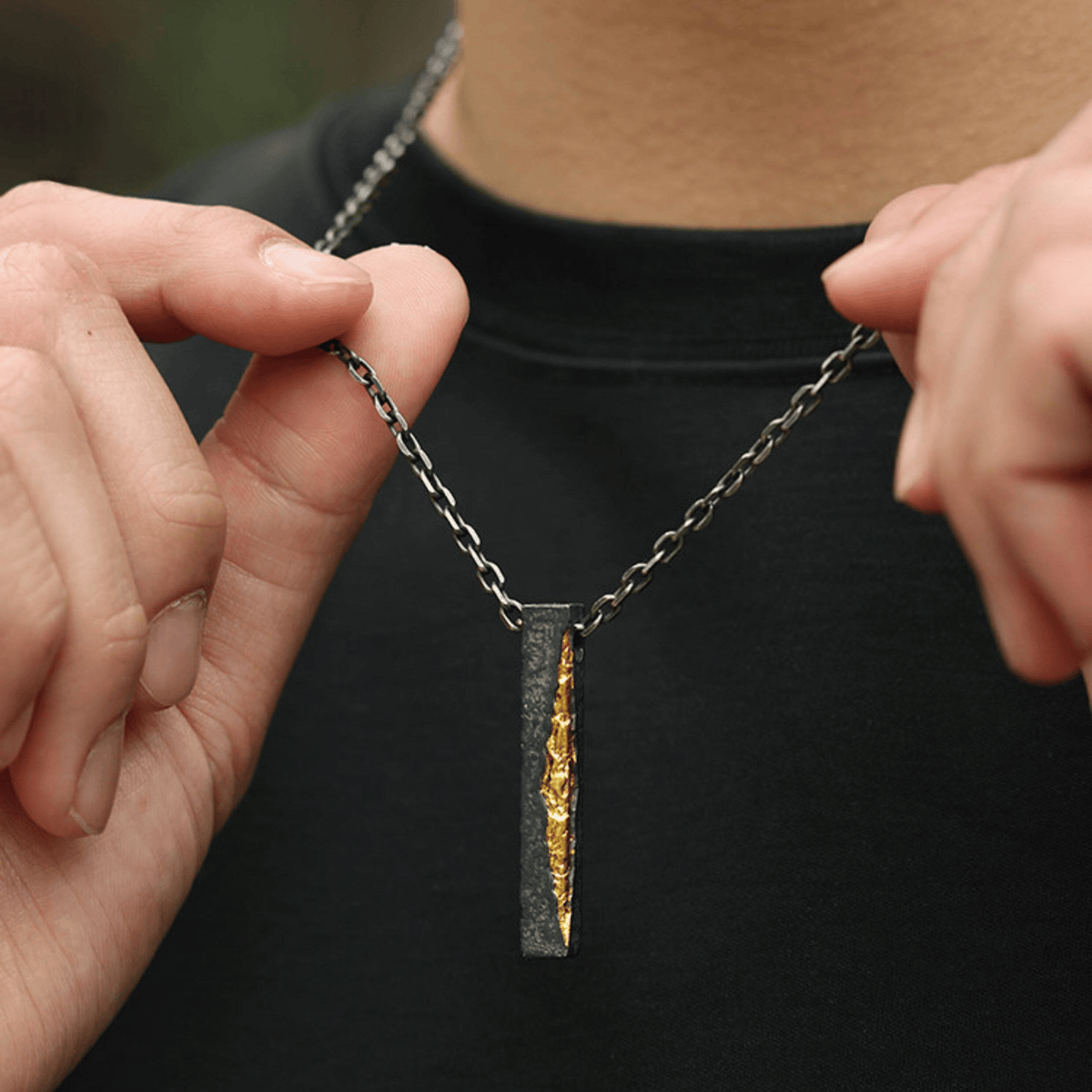 Handcrafted 999 Silver Slab Crack Gold Necklace