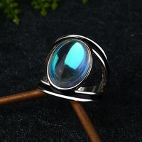 Elegant Moonstone Ring | Stunning Rainbow Sparkle with Unique Design | Perfect Accessory for Everyday Wear