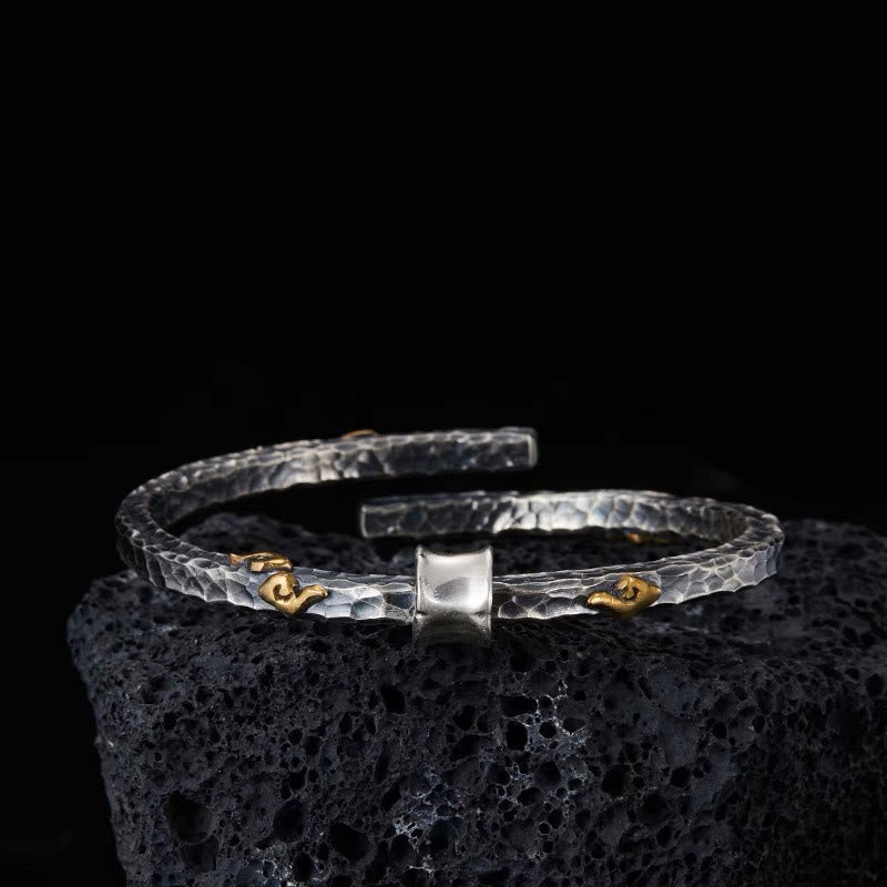 Vintage Hammered Texture Bracelet